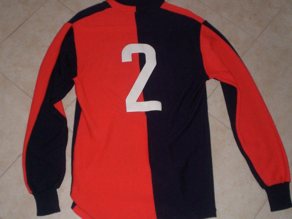 Genoa CFC 1981-82 Home Kit