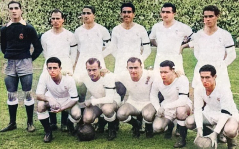 Real Madrid 1953-54 GK Home Kit