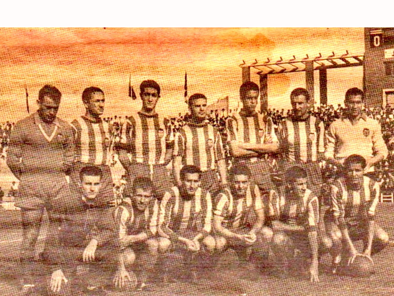 Valencia CF 1956-57 Away Kit