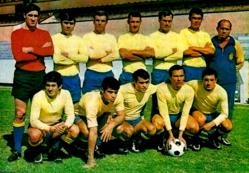 UD Las Palmas 1968-69 Home Kit