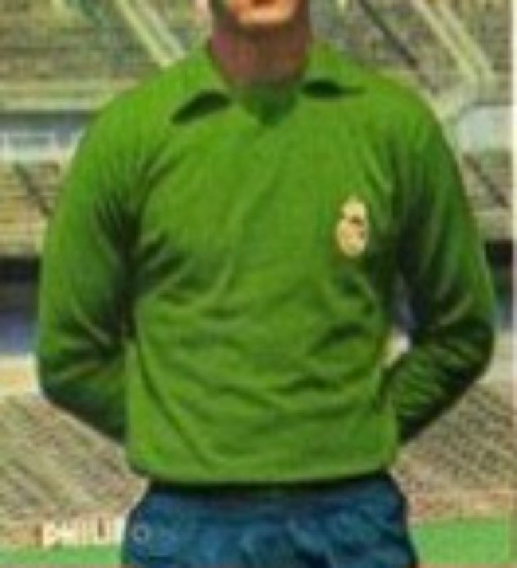 Real Madrid 1970-71 GK Home Kit