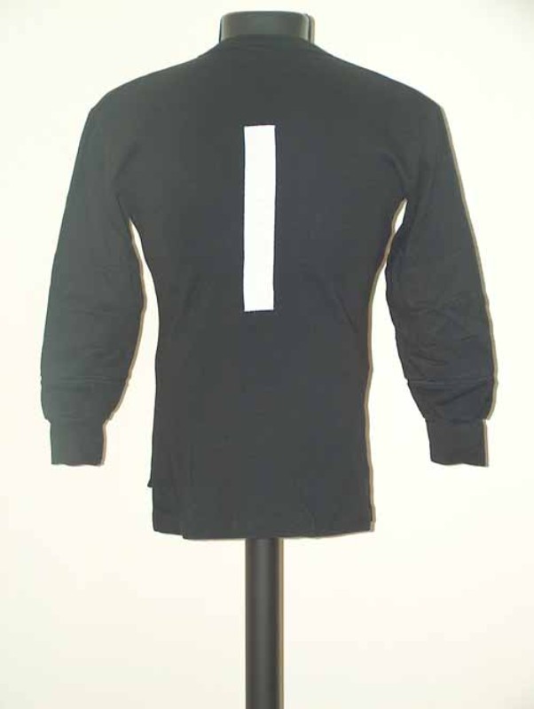 Real Madrid 1971-72 GK Away Kit