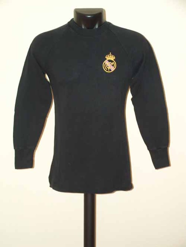 Real Madrid 1972-73 GK Home Kit