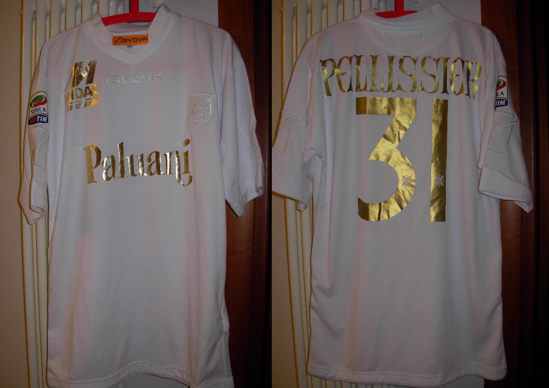 Chievo Verona 2012-13 Christmas Kit