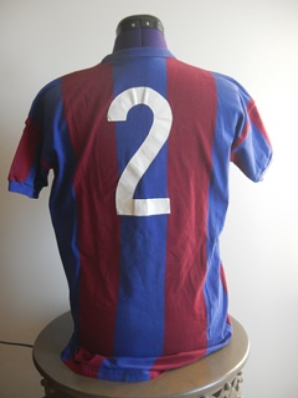 FC Barcelona 1974-75 Home Kit