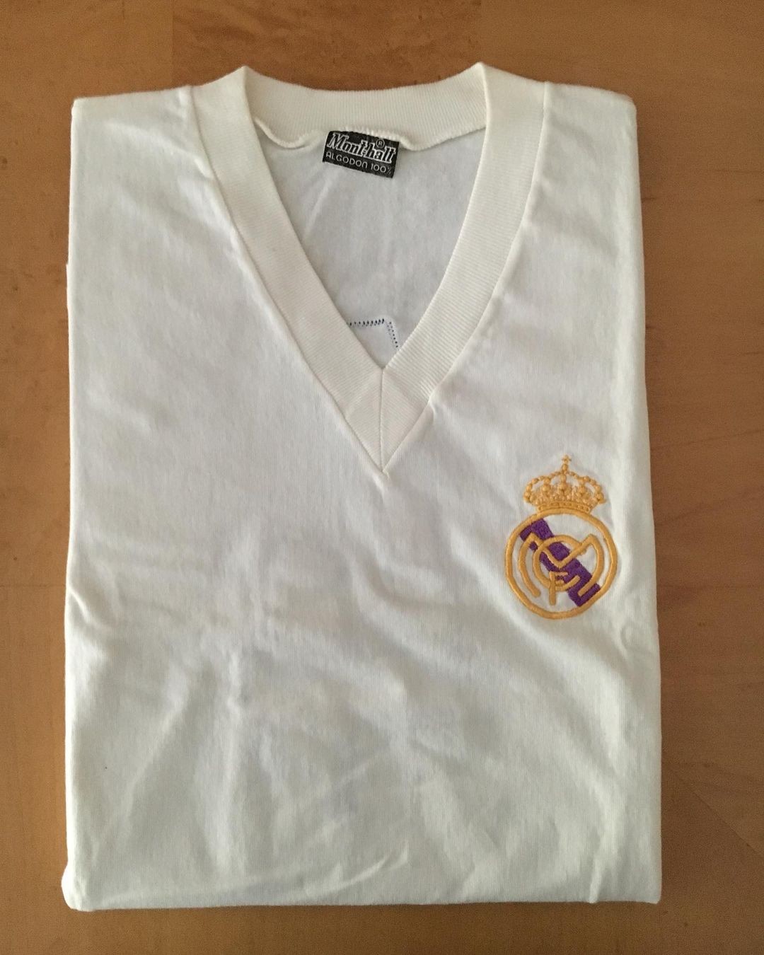 Real Madrid 1974-75 Home Kit