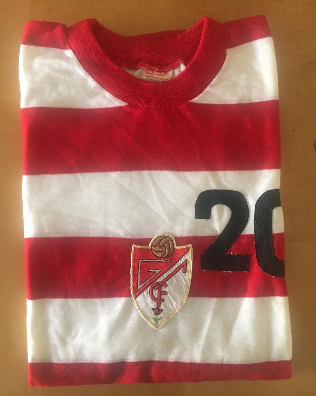 Granada CF 1975-76 Home Kit
