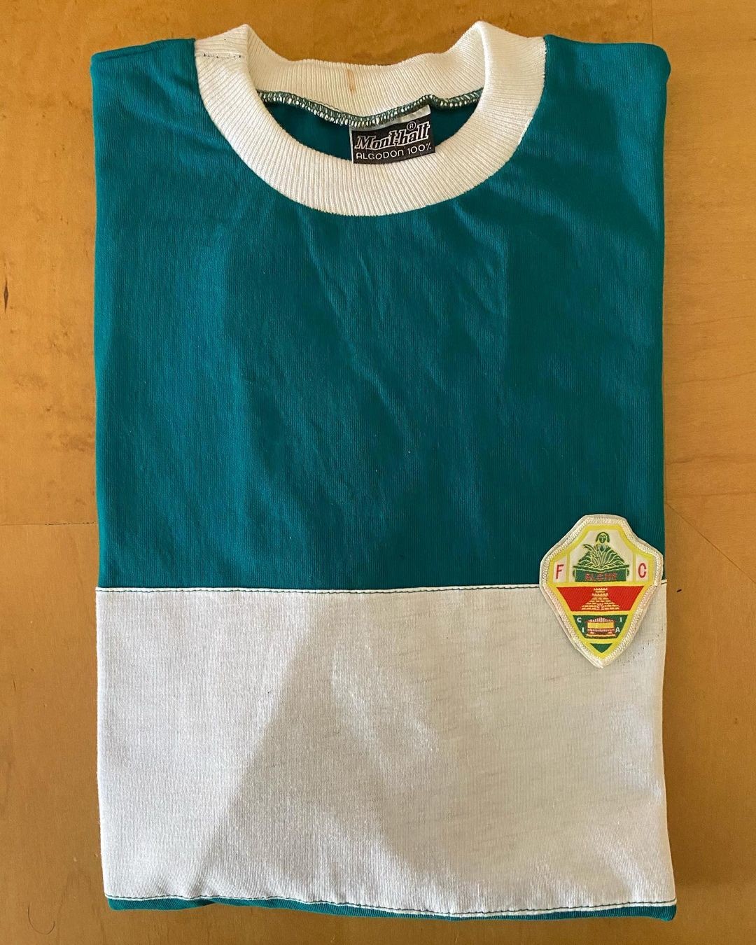 Elche CF 1975-76 Away Kit