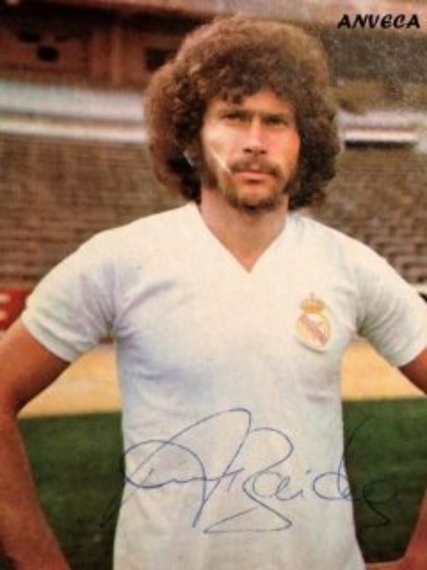 Real Madrid 1976-77 Home Kit