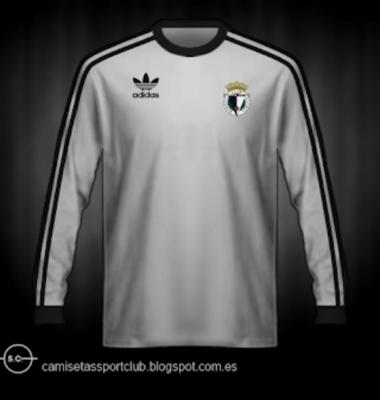 Burgos CF 1977-78 Home Kit