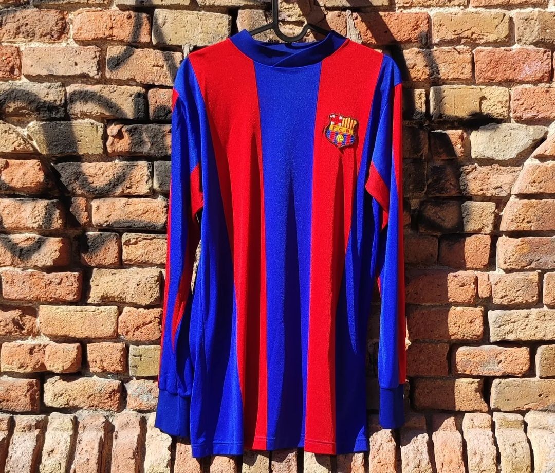 FC Barcelona 1979-80 Home Kit