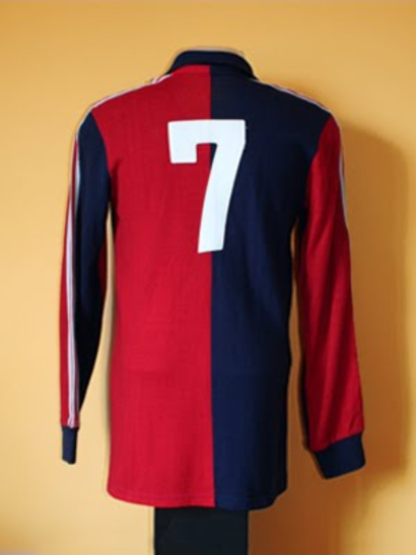 Genoa CFC 1983-84 Home Kit