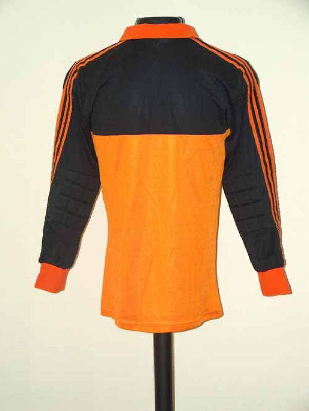 Real Madrid 1980-81 GK 1 Kit