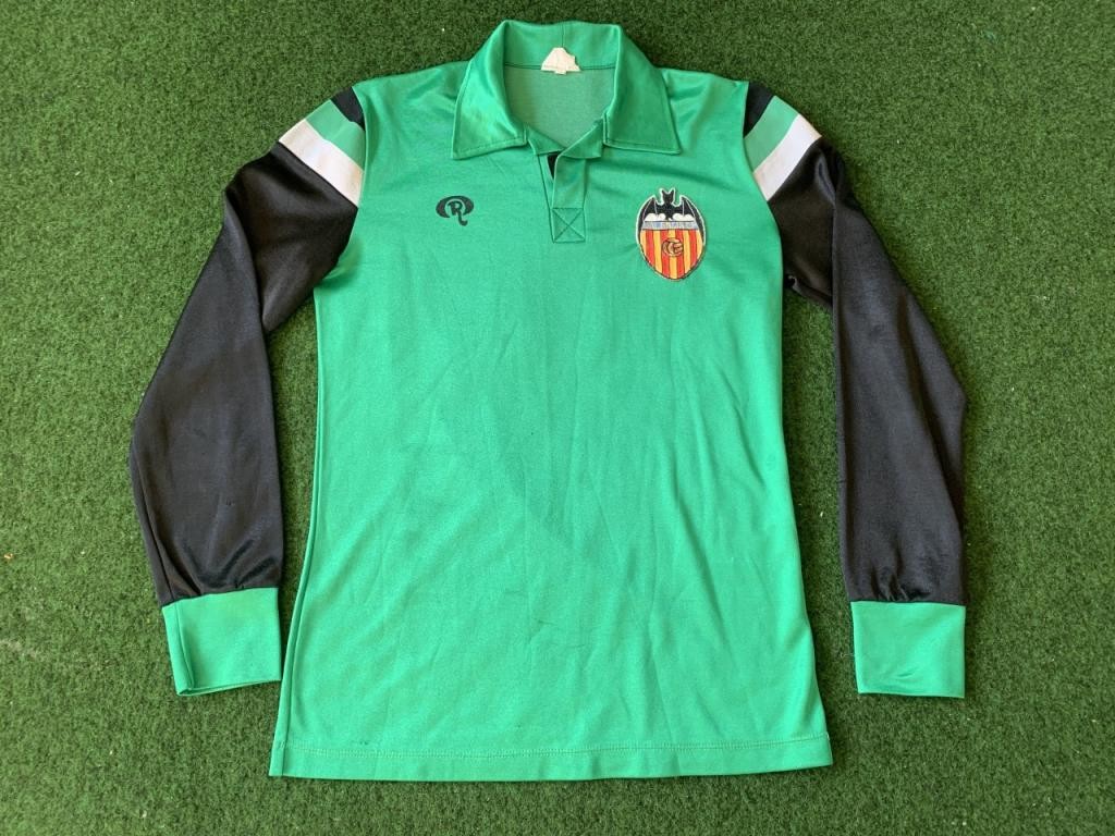 Valencia CF 1980-81 GK Kit