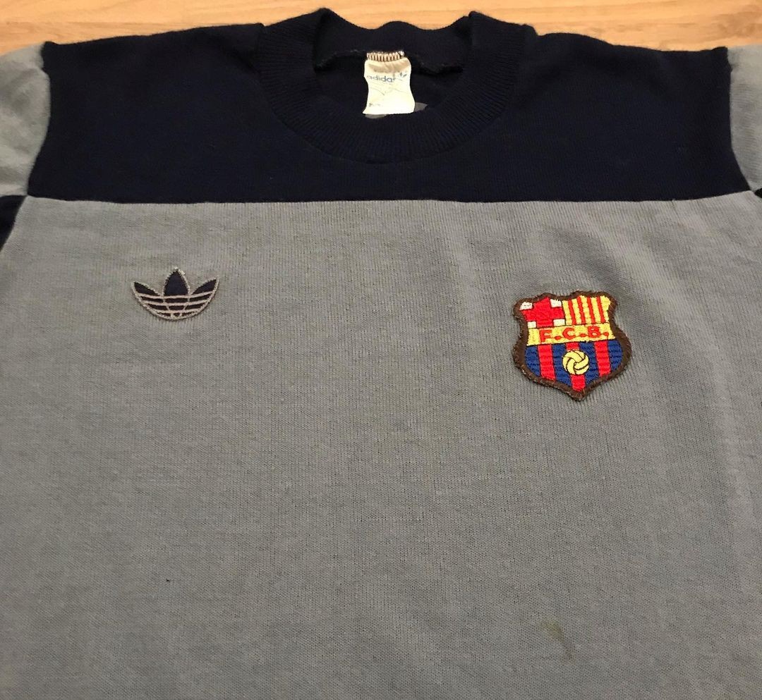 FC Barcelona 1981-82 GK Kit