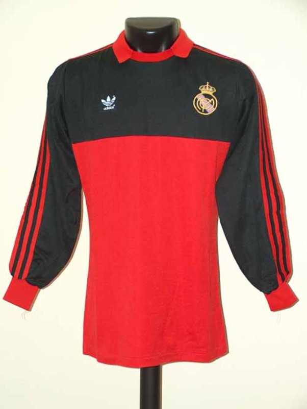 Real Madrid 1981-82 GK 4 Kit