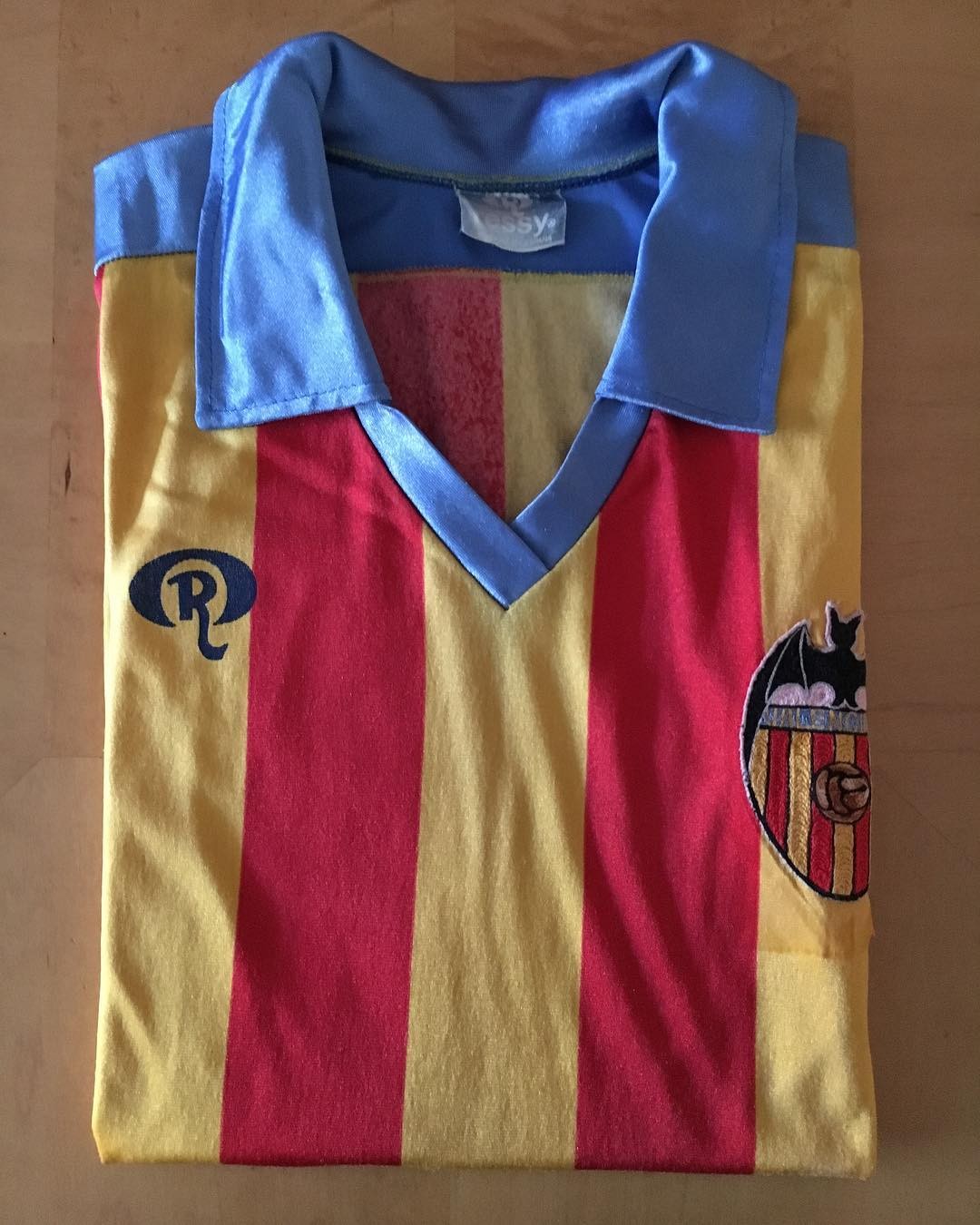 Valencia CF 1981-82 Away Kit