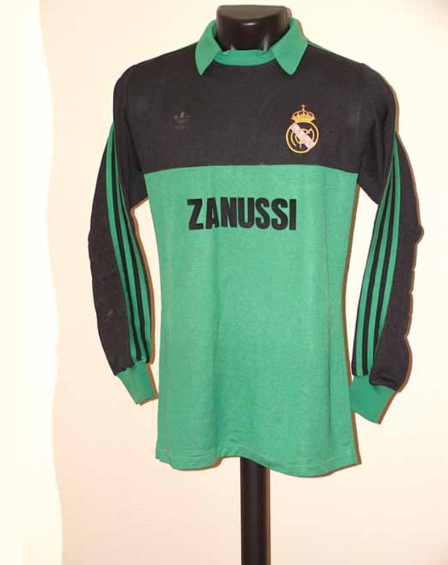 Real Madrid 1982-83 GK Away Kit