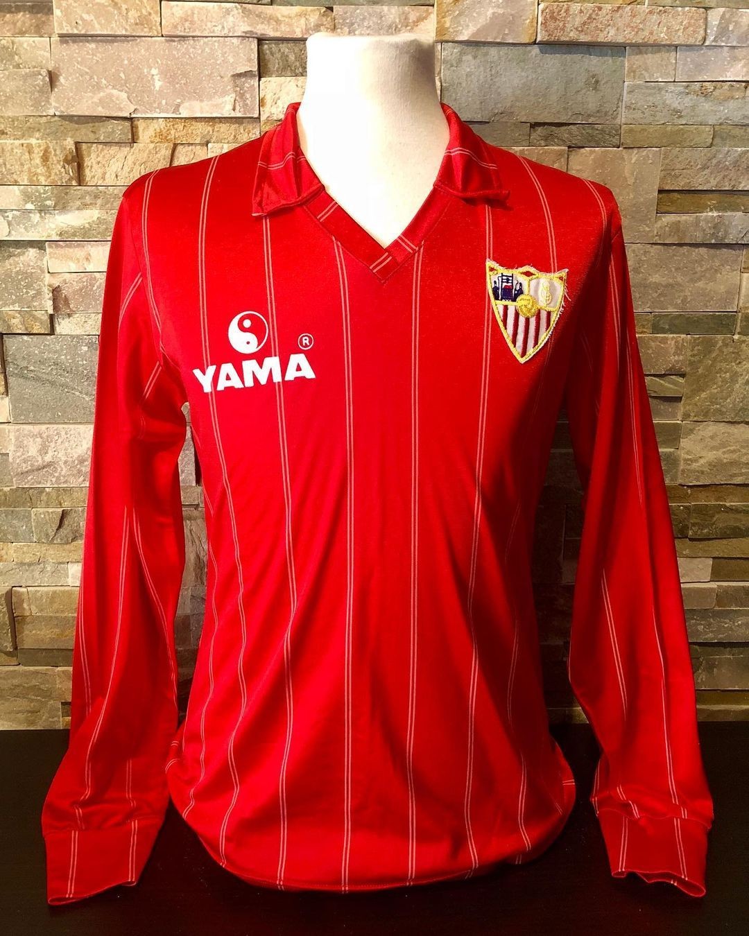 Sevilla FC 1983-84 Away 2 Kit