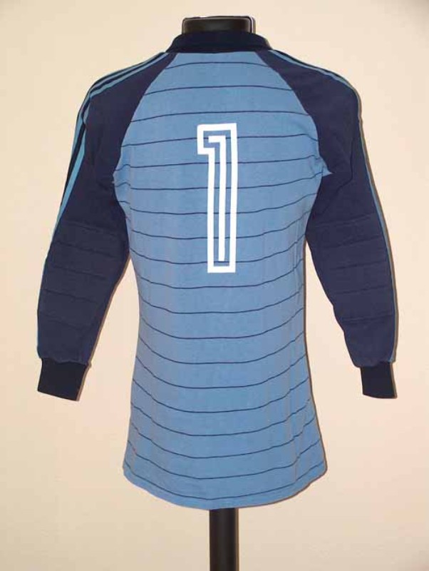 Real Madrid 1984-85 GK 1 Kit
