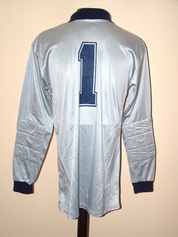 Real Madrid 1987-88 GK Home Kit