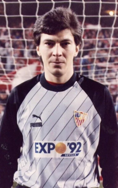 Sevilla FC 1987-88 GK Kit