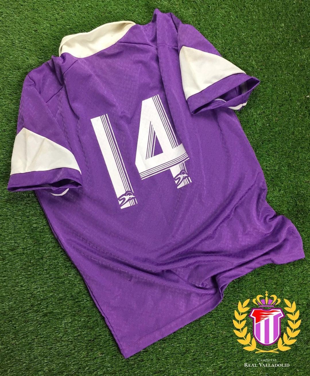 Real Valladolid 1987-88 Away Kit