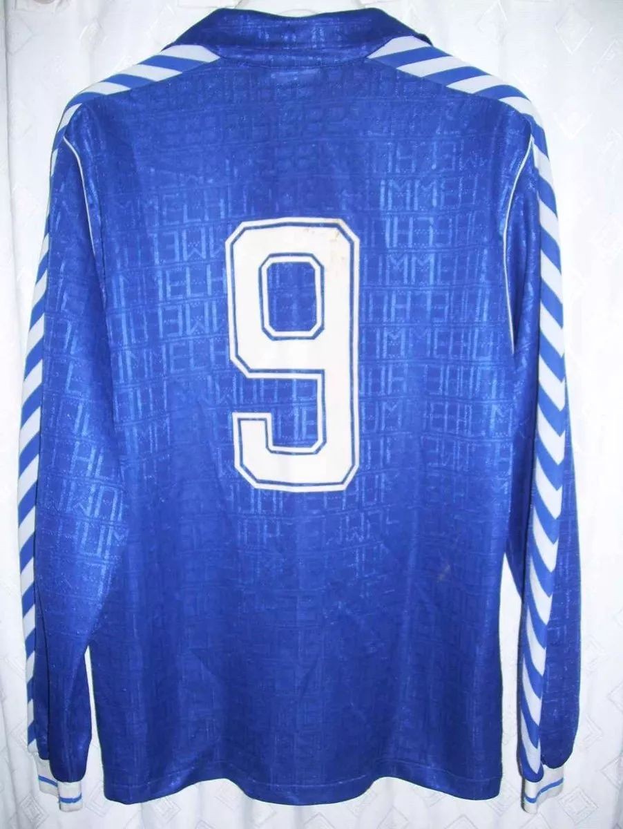 Real Madrid 1988-89 Away Kit