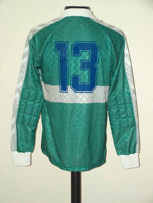 Real Madrid 1988-89 GK Home Kit