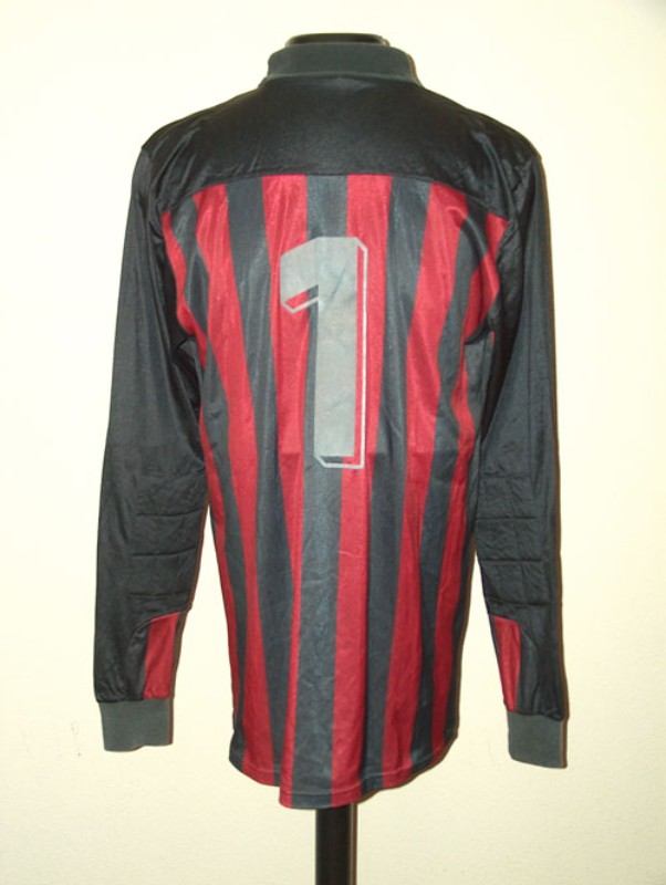 Real Madrid 1988-89 GK Away Kit