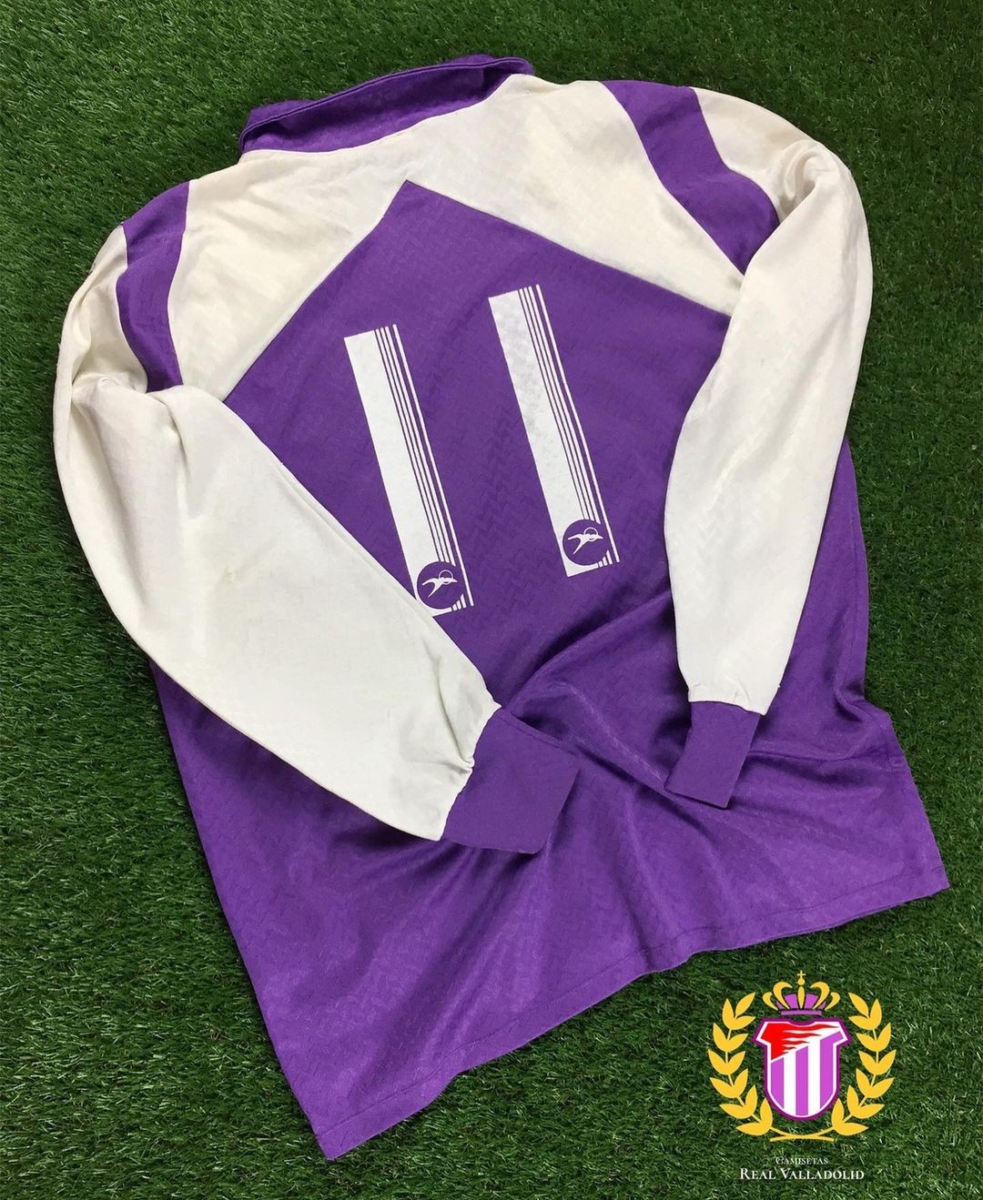 Real Valladolid 1988-89 Away Kit