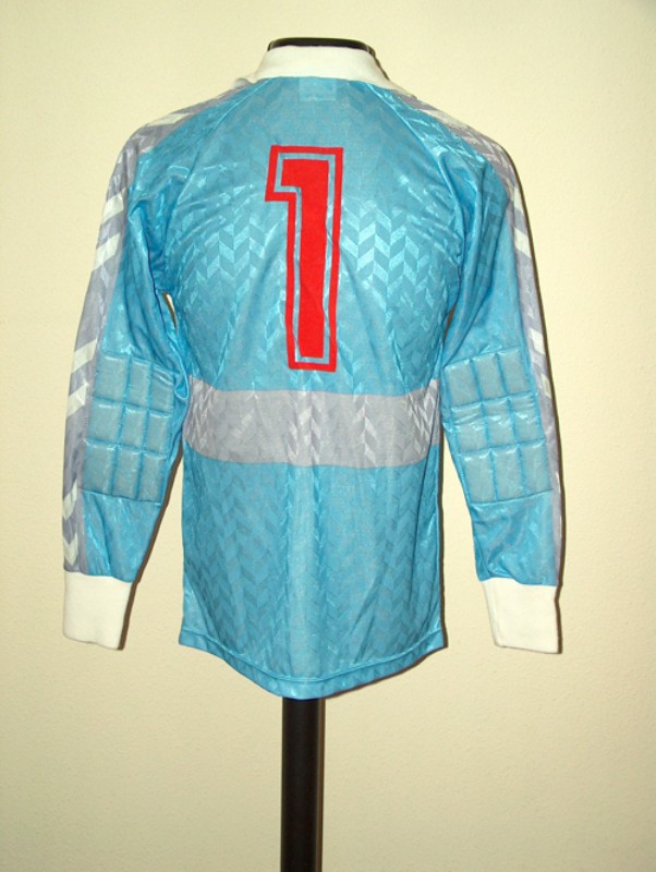 Real Madrid 1989-90 GK Home Kit