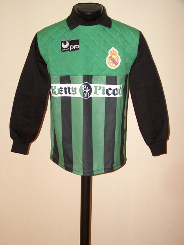 Real Madrid 1989-90 GK Third Kit