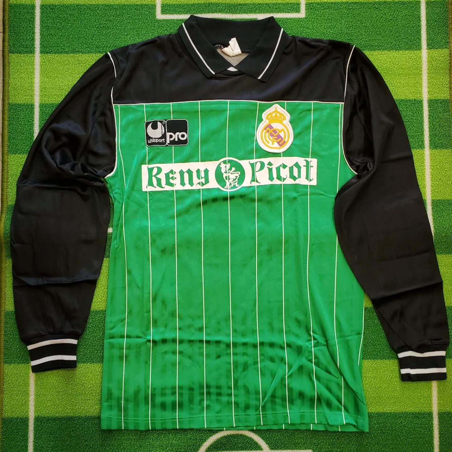 Real Madrid 1989-90 GK 5 Kit