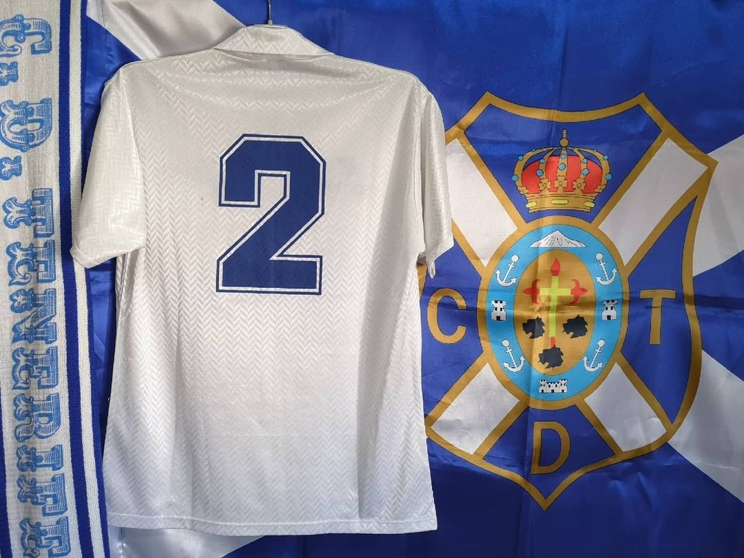 CD Tenerife 1989-90 Home 5 Kit