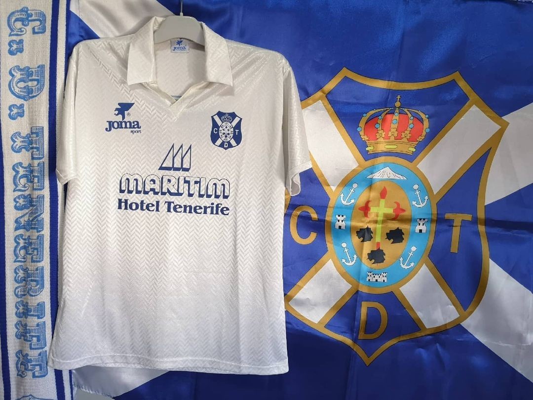 CD Tenerife 1989-90 Home 5 Kit