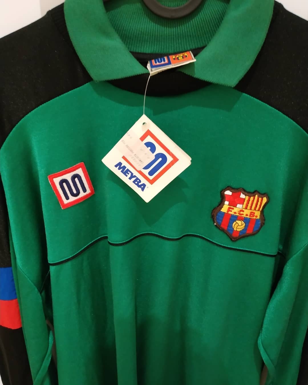 FC Barcelona 1990-91 GK Kit
