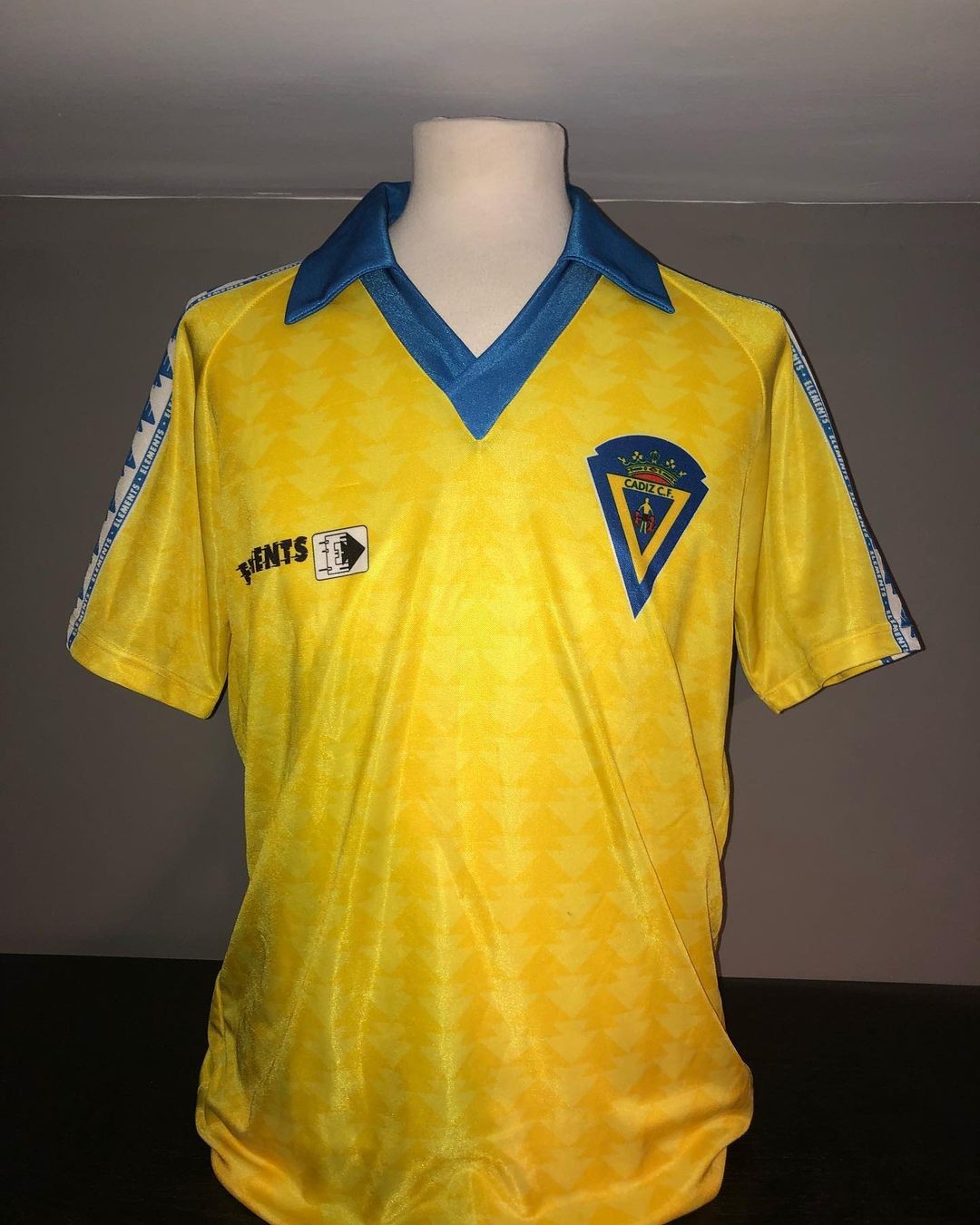 Cádiz CF 1990-91 Home Kit