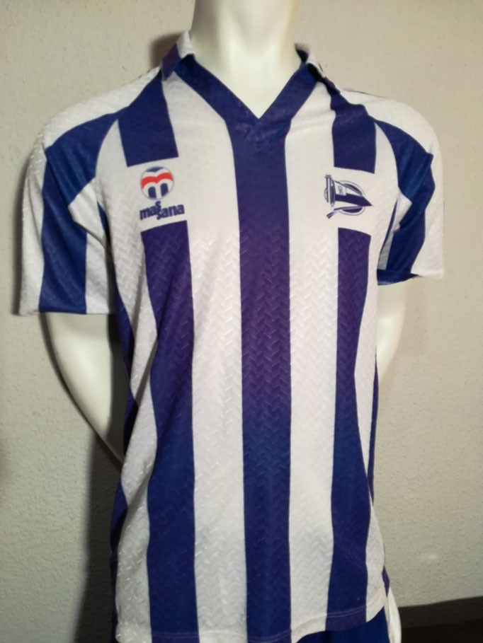Deportivo Alavés 1991-92 Home Kit