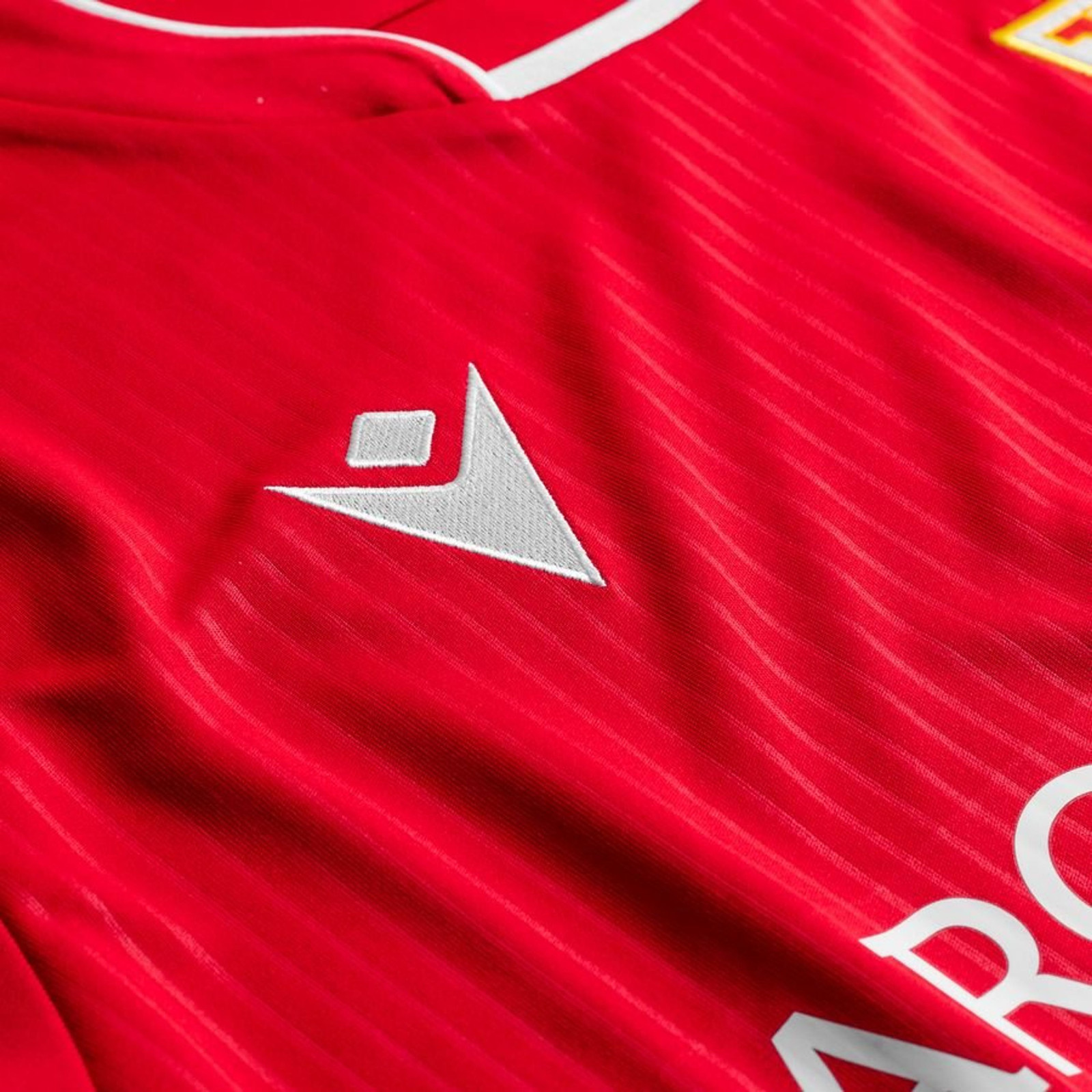 Union Berlin 2019-20 Home Kit
