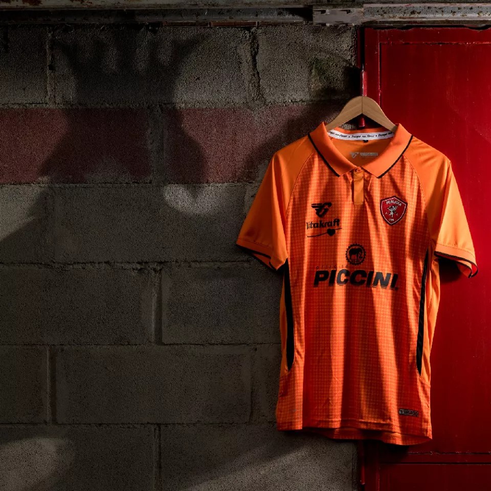 Perugia 2019-20 GK 3 Kit