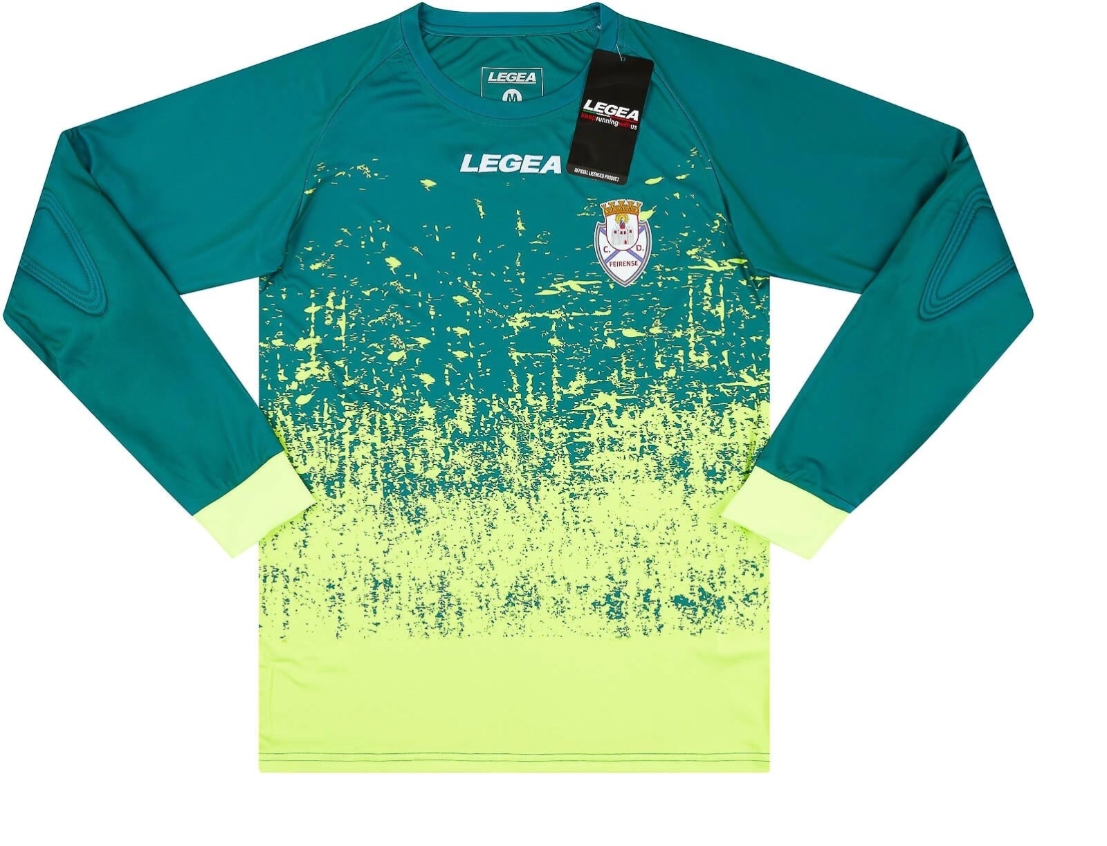 CD Feirense 2019-20 GK Kit