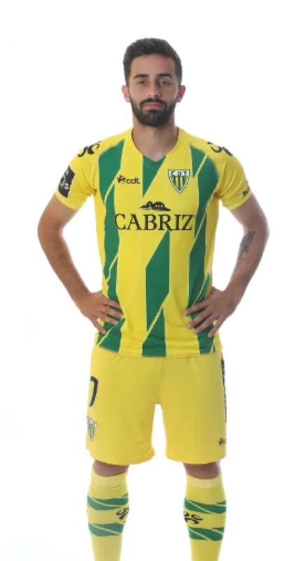 CD Tondela 2019-20 Home Kit
