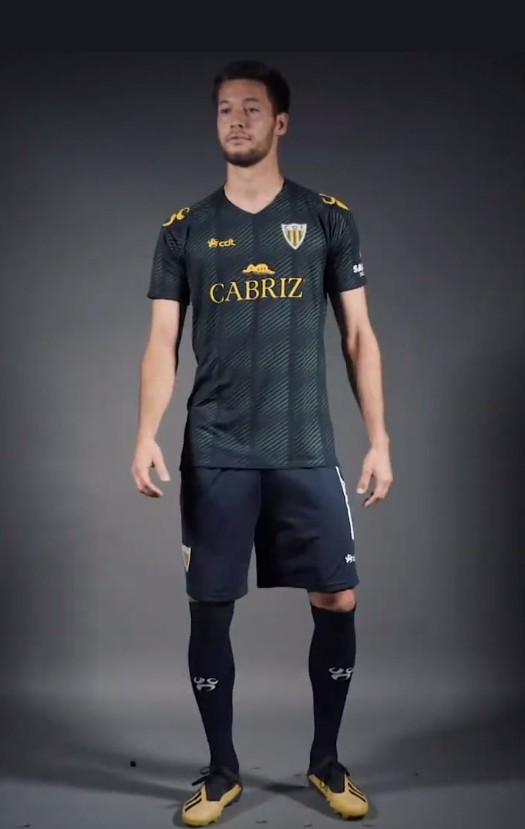 CD Tondela 2019-20 Away Kit