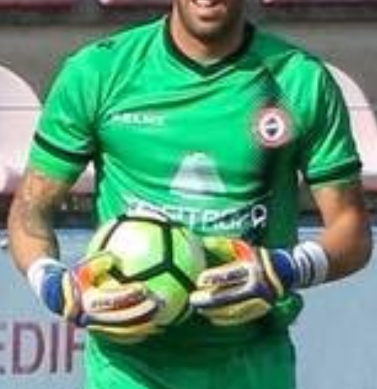 Trofense 2019-20 GK 2 Kit