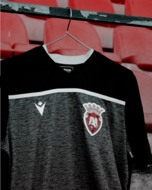 FC Penafiel 2019-20 Third Kit