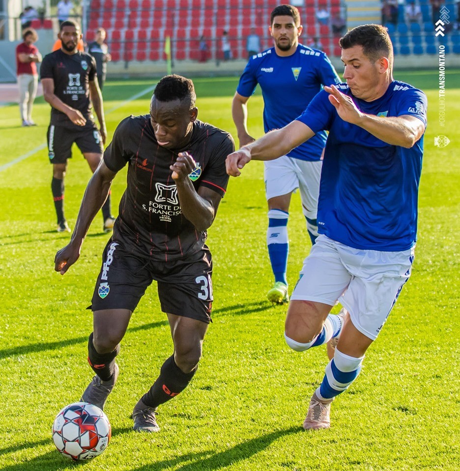 Estoril Praia 2019-20 Away Kit