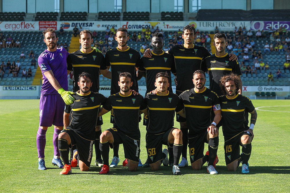 Estoril Praia 2019-20 Third Kit
