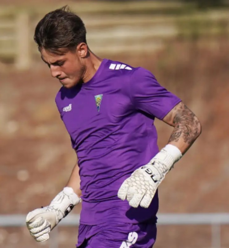 Estoril Praia 2019-20 GK 2 Kit