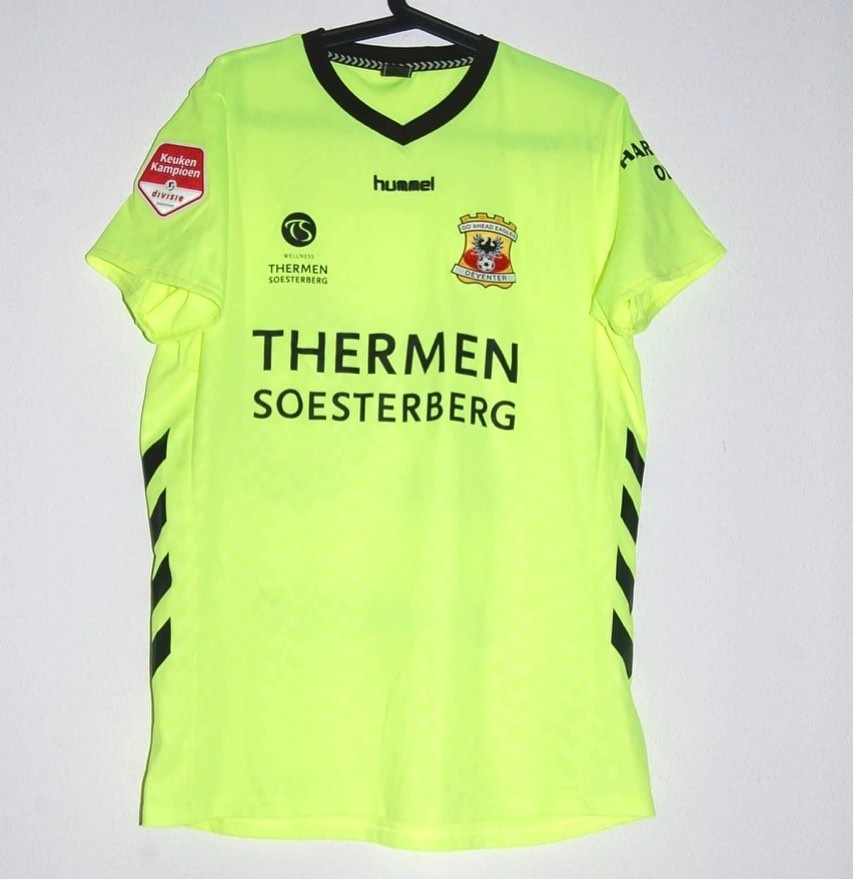Go Ahead Eagles 2019-20 GK 2 Kit